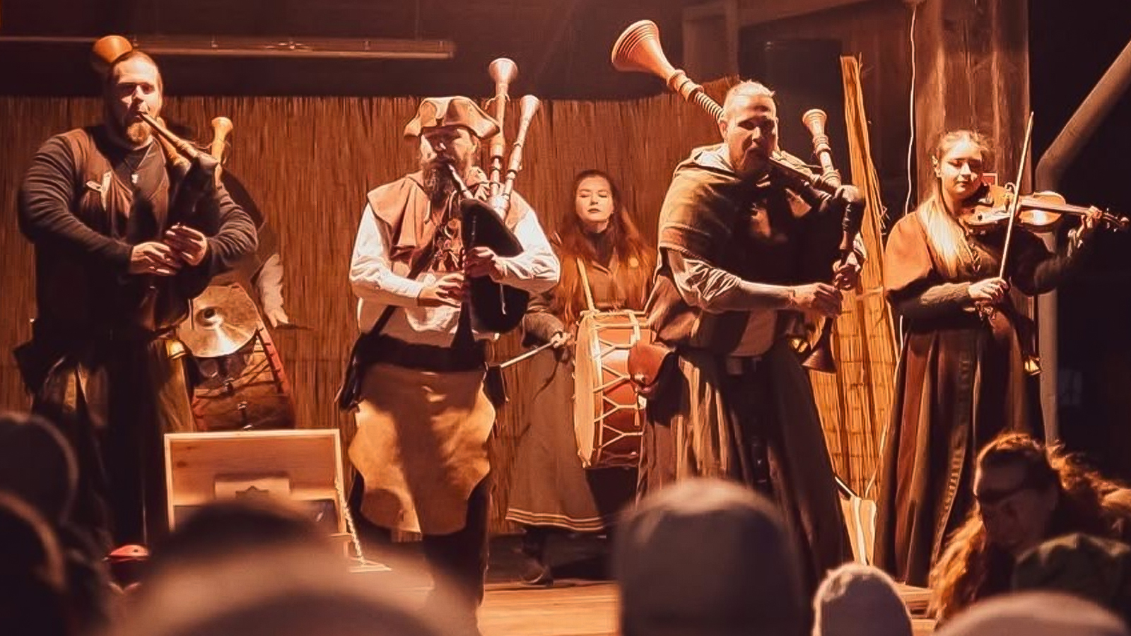 Mittelalterlicher Weihnachtsmarkt im Tierpark Sababurg am 6. und 7. Dezember